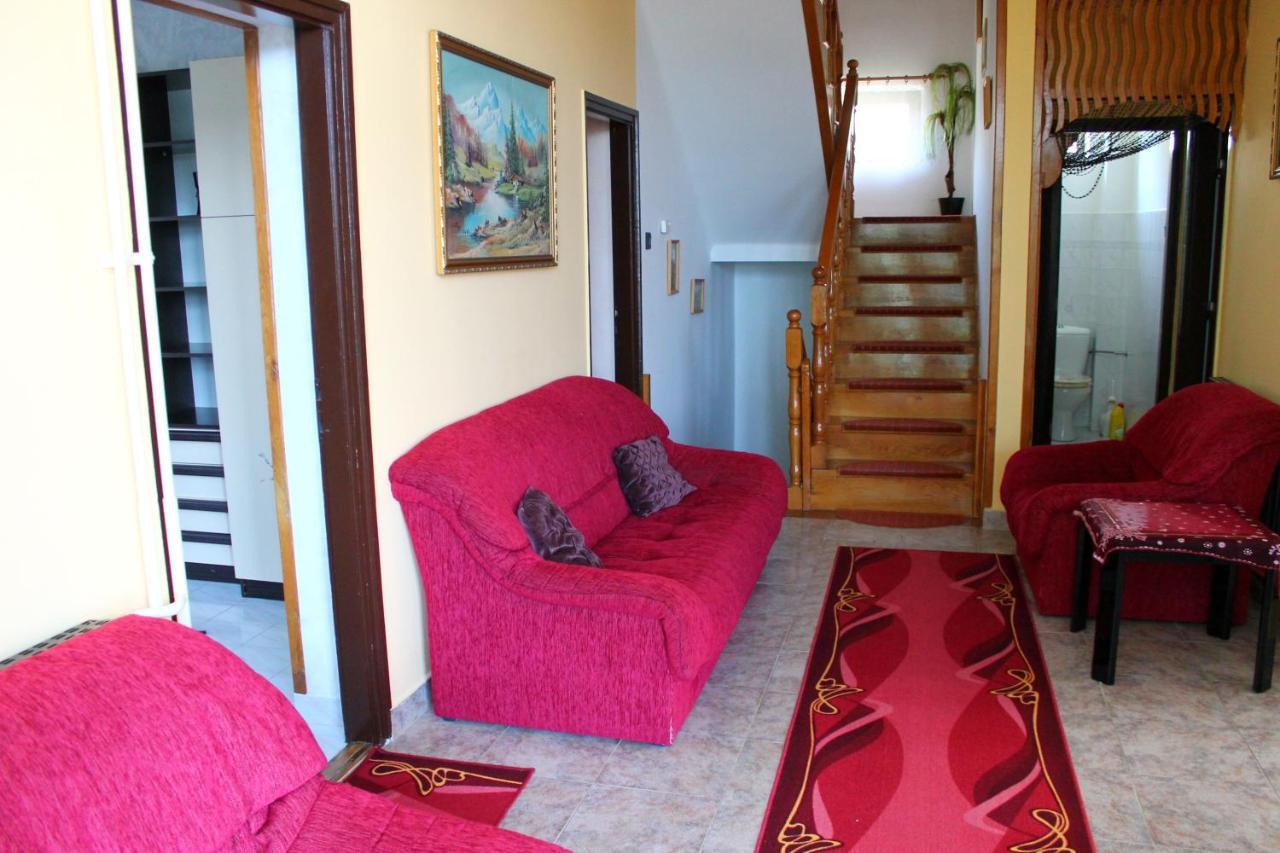 Ibolya Apartmanok Фоньод Экстерьер фото