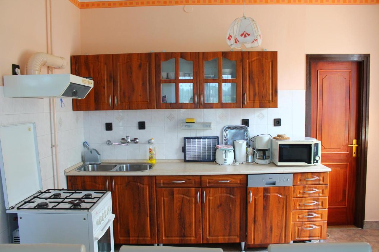 Ibolya Apartmanok Фоньод Экстерьер фото