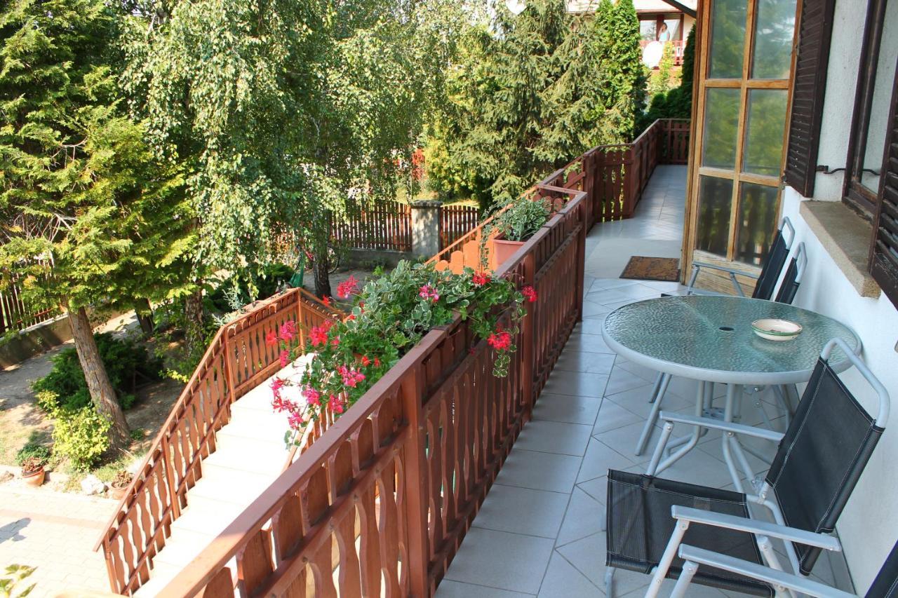 Ibolya Apartmanok Фоньод Экстерьер фото